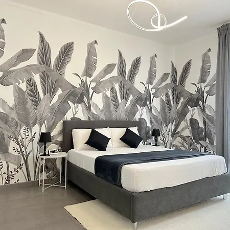 Laura Relais * Bolonia