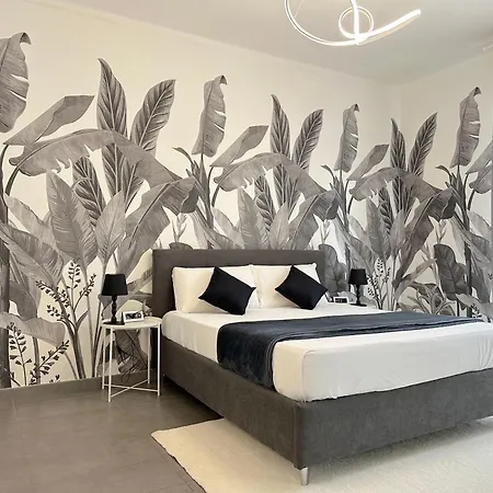 Laura Relais Bolonia